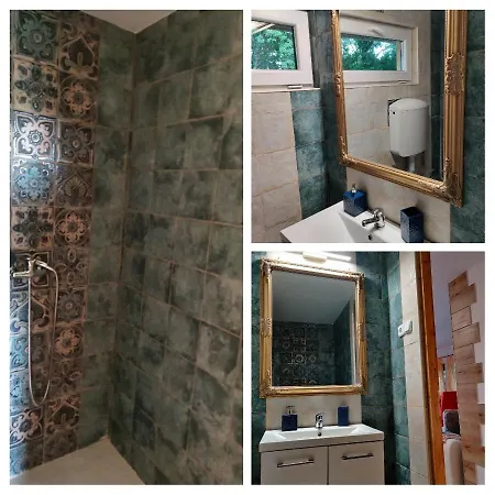 Apartment Krisztina Vendeghaz - Kueloenallo - Itt Csak Ti Vagytok *