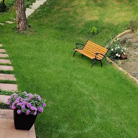 Krisztina Vendeghaz - Kueloenallo - Itt Csak Ti Vagytok Apartment
