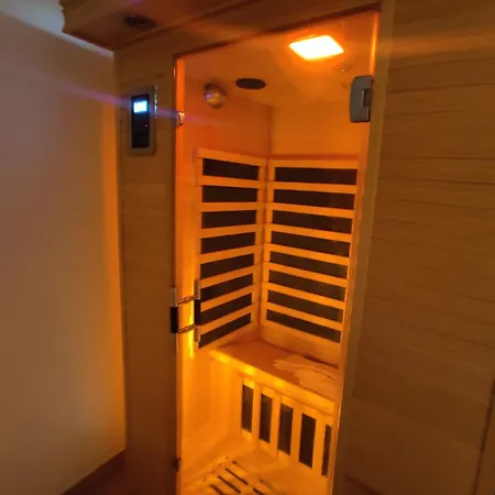 Krisztina Vendeghaz - Kueloenallo - Itt Csak Ti Vagytok Apartment Leanyfalu